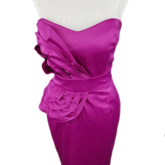 DRESS  Size 8 - Picture 1 of 8